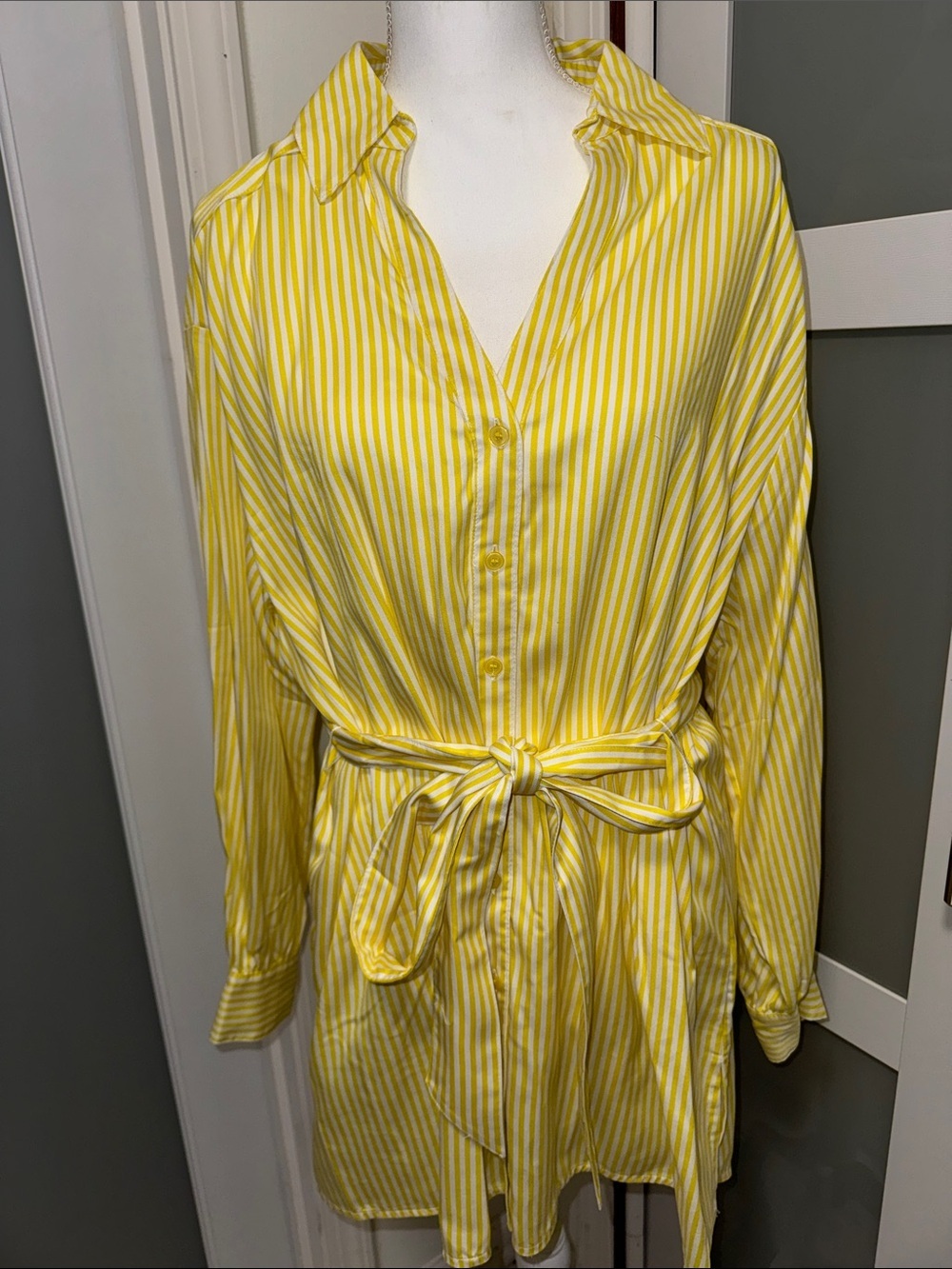 Lane Bryant Yellow Striped Shirt Tunic with Self Tie - Picture 2 of 10